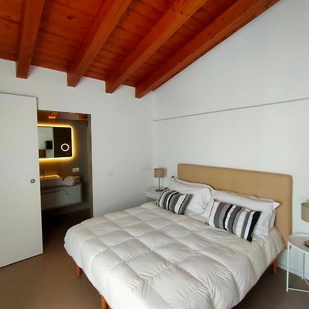 Hotel Nederland Caorle Exteriör bild