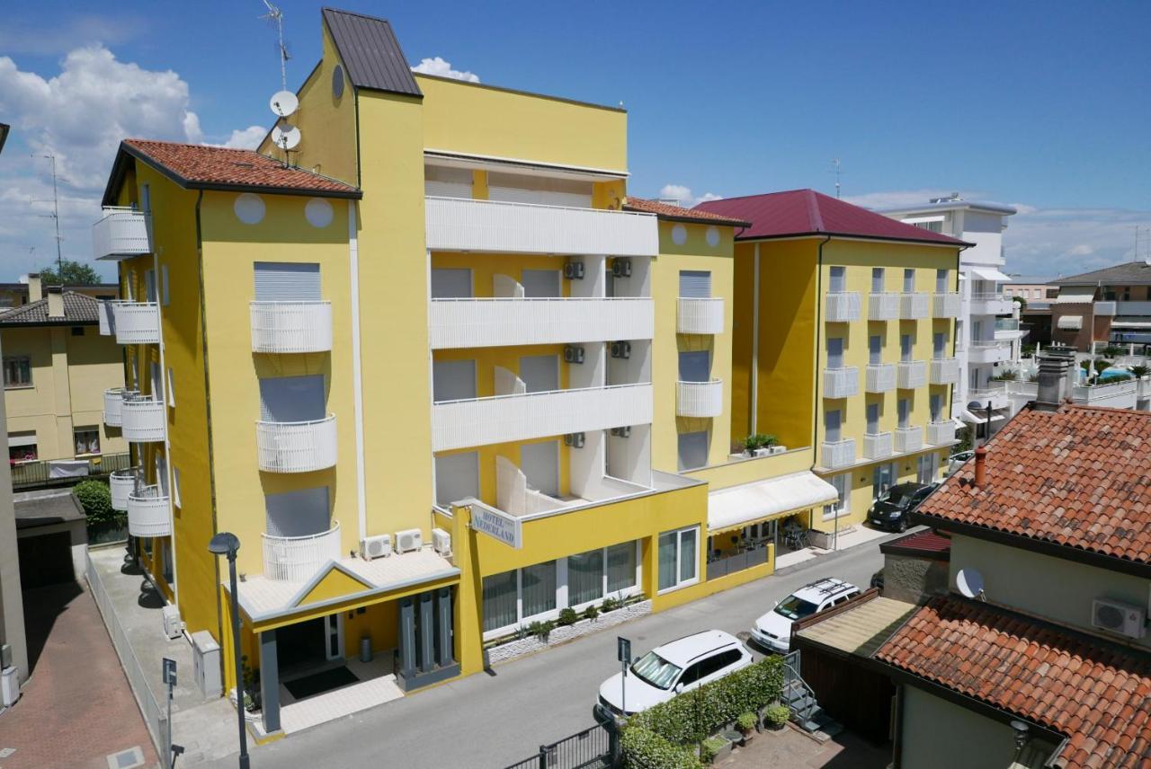 Hotel Nederland Caorle Exteriör bild